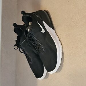 Nike Air women's size 7.5